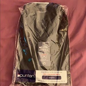 Men’s long sleeved black shirt